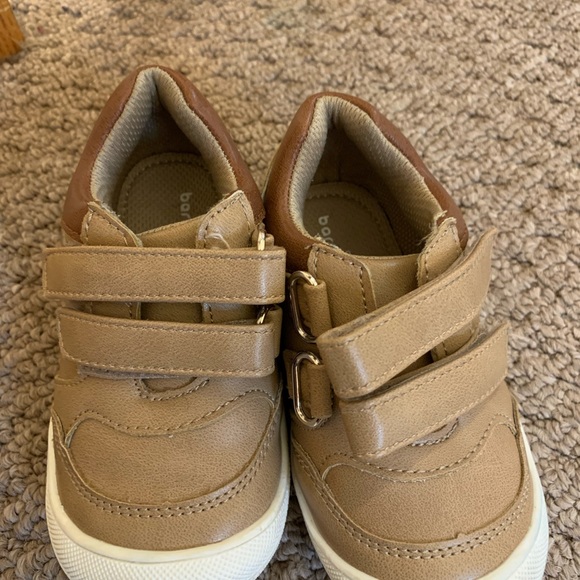 Various brands and sizes of baby shoes used like new - Picture 5 of 12